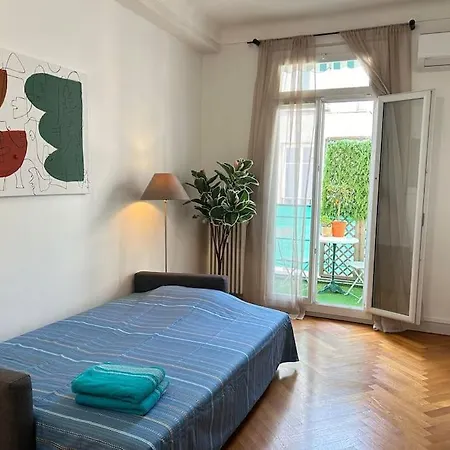 Apartament 4 Face Gare Nice-ville Nicea